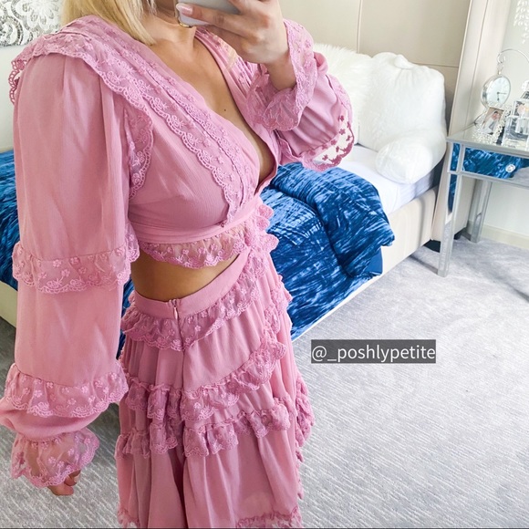 La’atiste mauve flower detail Ruffle Lace Up mini cutout strap dress - Picture 2 of 13